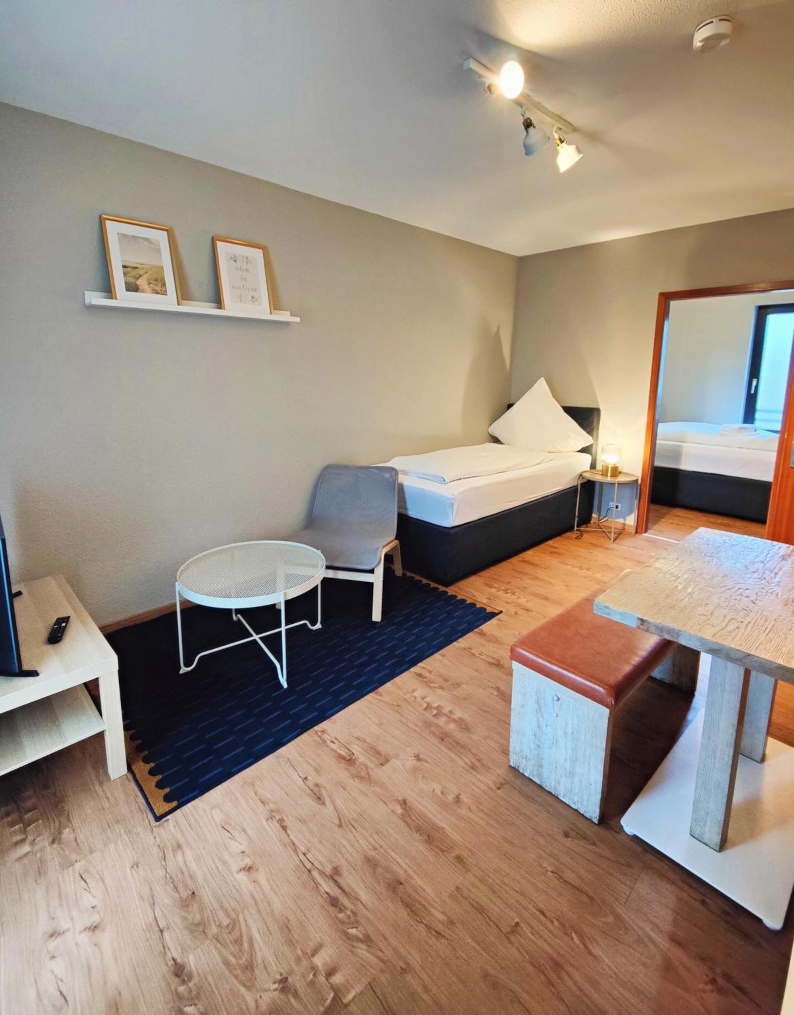 Hotel Beim Schupi Karlsruhe Bagian luar foto