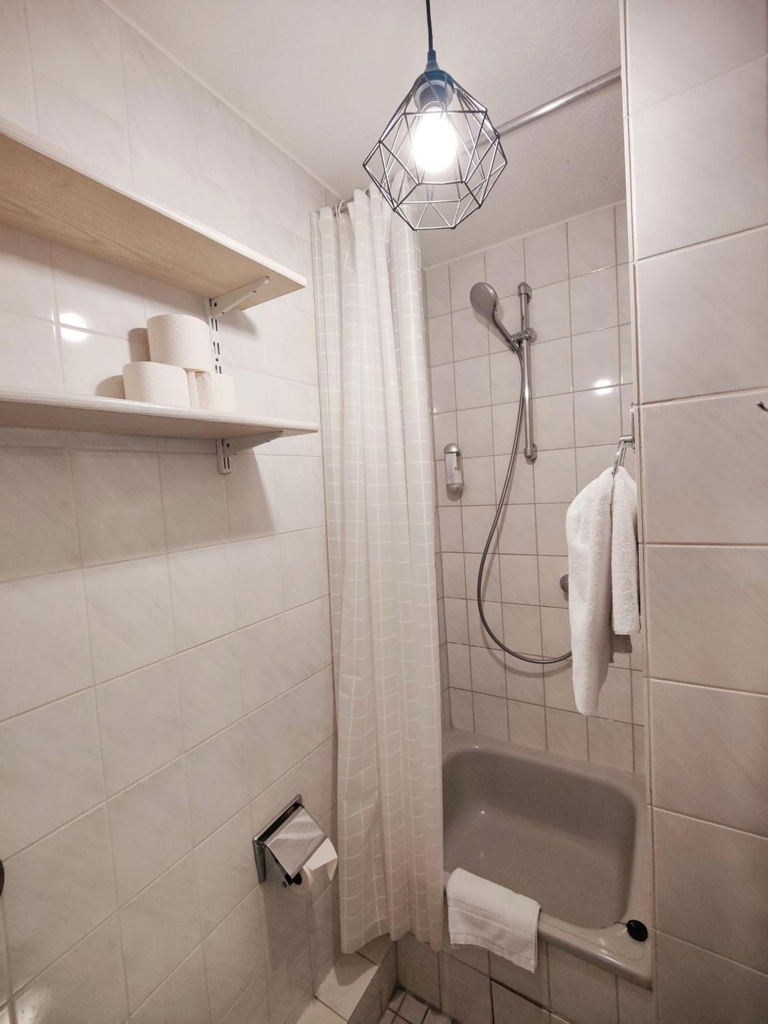 Hotel Beim Schupi Karlsruhe Bagian luar foto